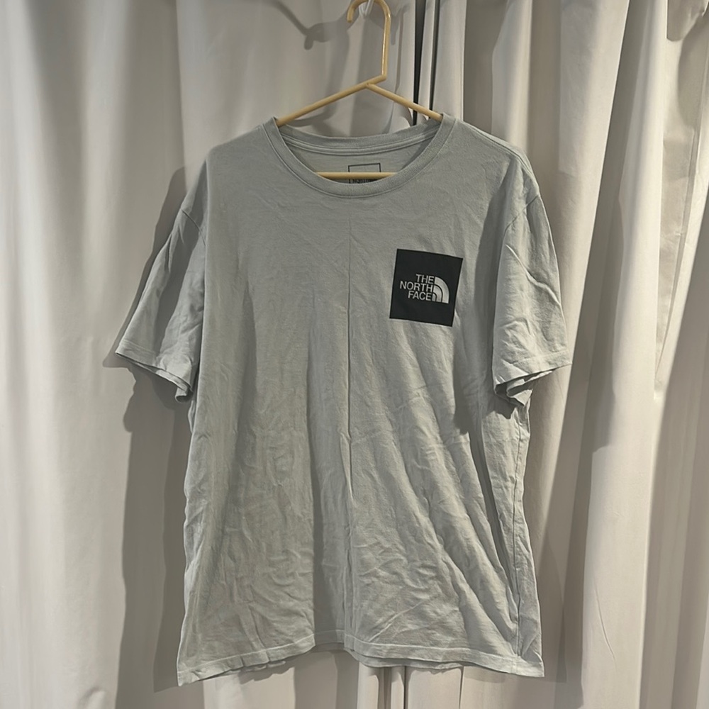 The North Face Men's XXL short sleeve tee